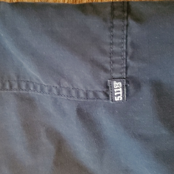 5.11 tactical pants size 40x34 - Picture 5 of 8